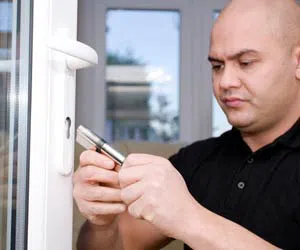  Aurora Lock And Locksmith Aurora, CO 303-214-7220